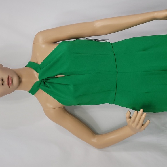Julia Jordan Halter Neck Kelly Green Jumpsuit - Picture 9 of 17